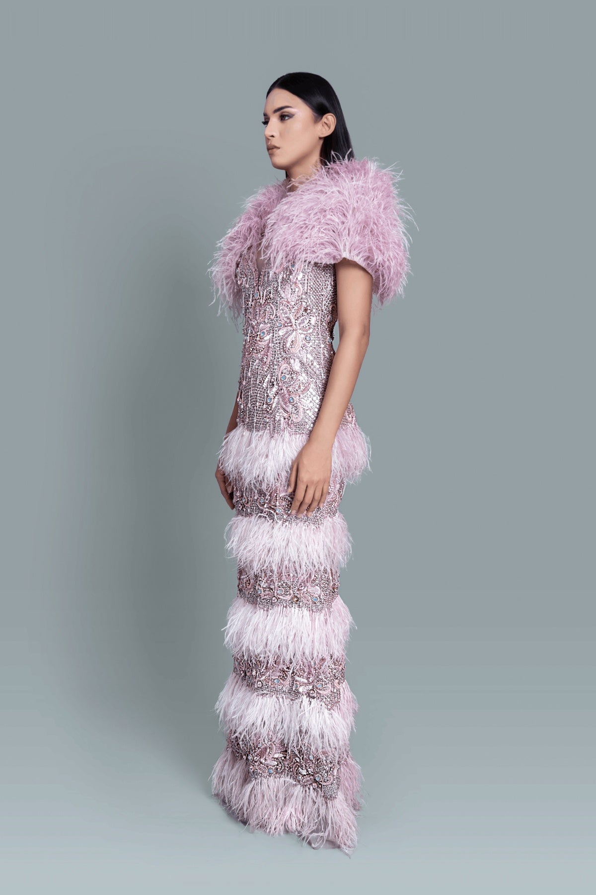 Feather embroidery gown - Side