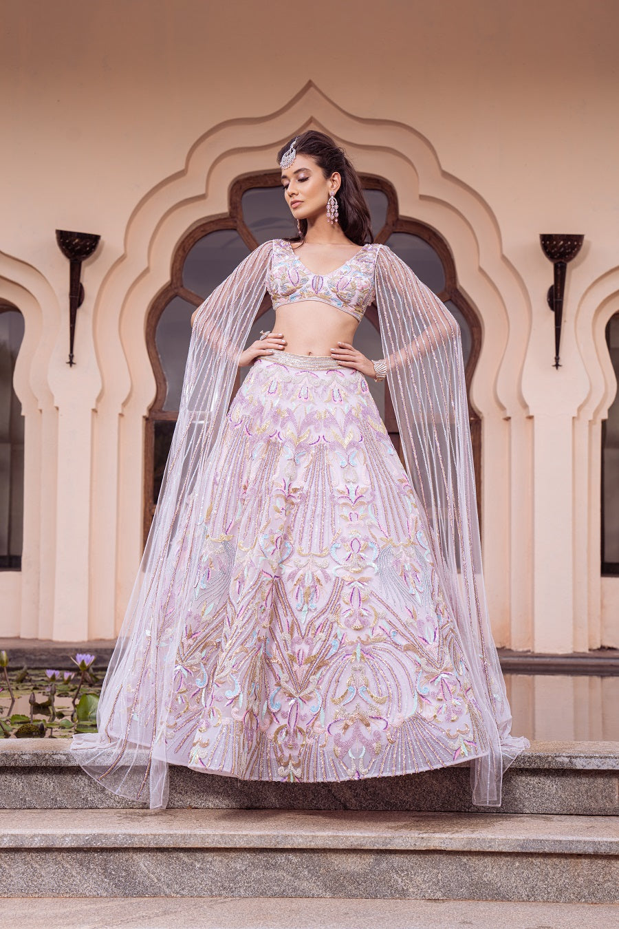 Akira Lehenga