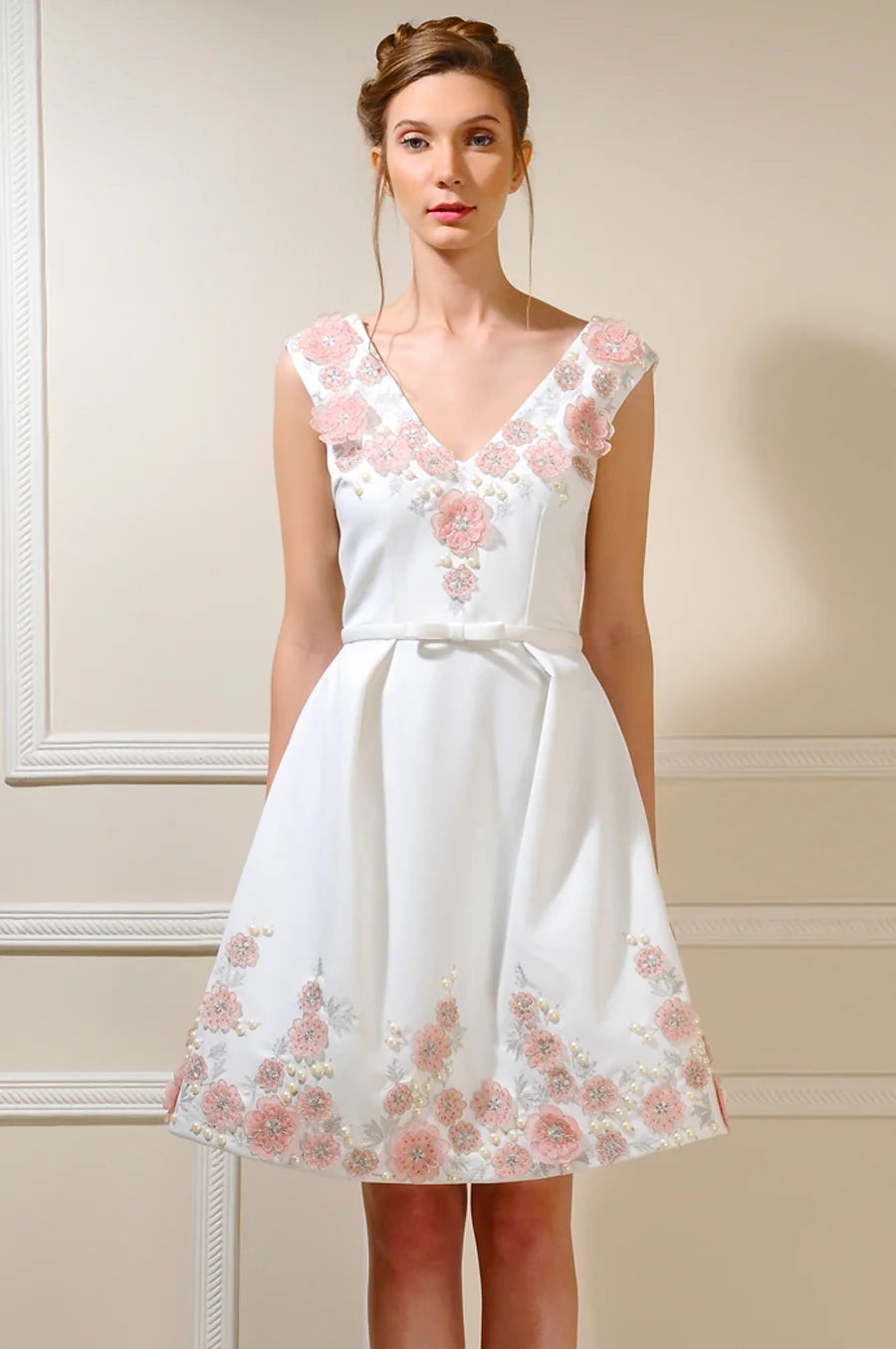 Anne Dress - Classic And Timeless Design